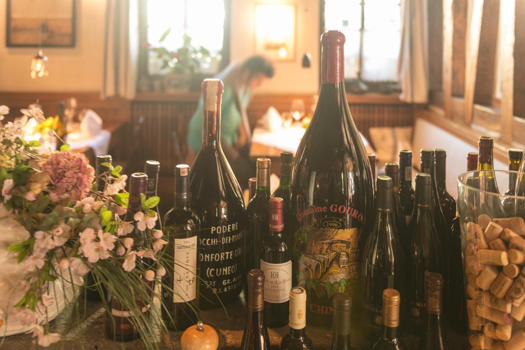 Landgasthof Zum Weissen Schwanen Braubach Bagian luar foto